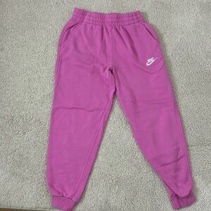 Girls Nike Pink sweatpants